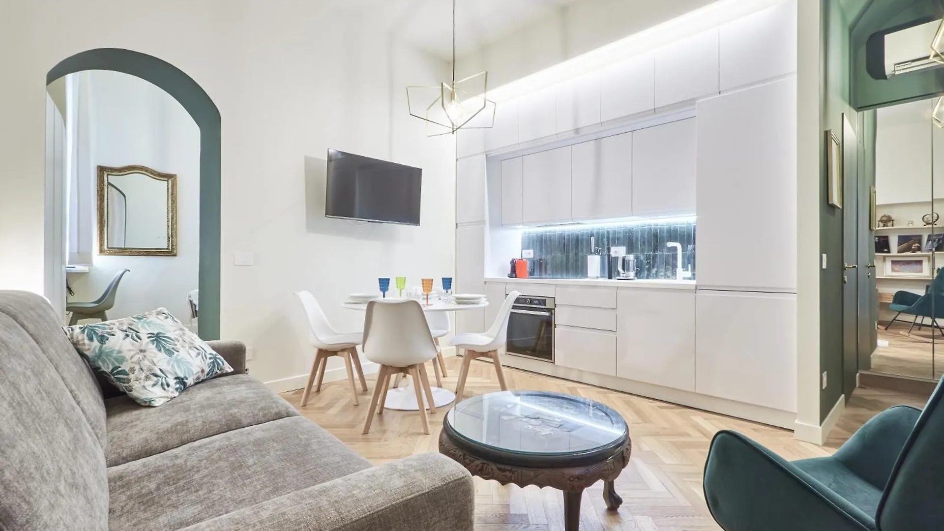 Apartment Ferienwohnung Easylife - Eleganza E Chic In Centro-Duomo Mailand Italien